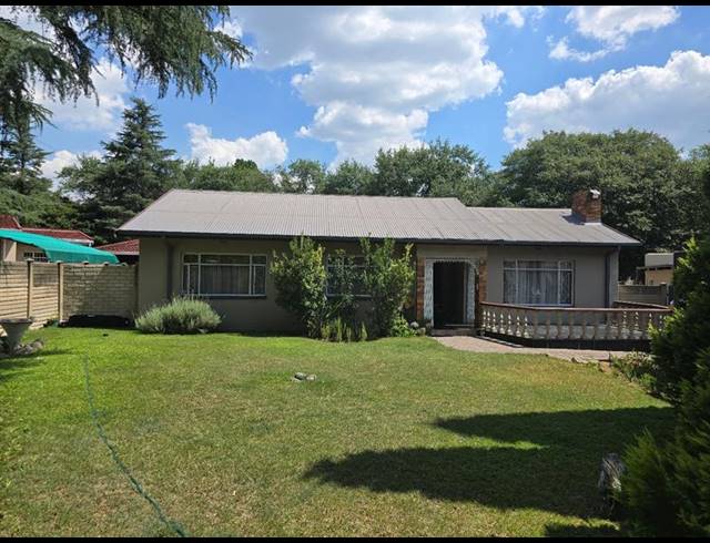 3 BEDROOM HOUSE FOR SALE IN SASOLBURG EXT 15